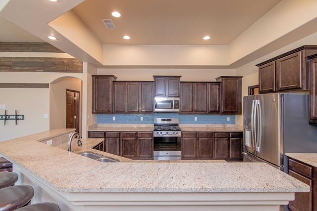 8136 Cayenne Drive NW, Albuquerque, NM 87120