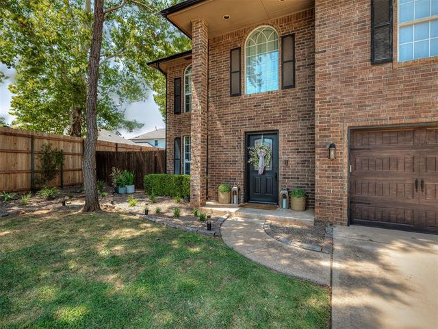 1205 Ponderosa Pine, Edmond, OK 73012