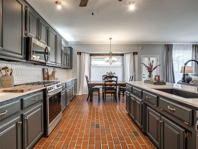1205 Ponderosa Pine, Edmond, OK 73012