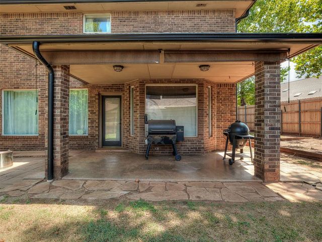 1205 Ponderosa Pine, Edmond, OK 73012