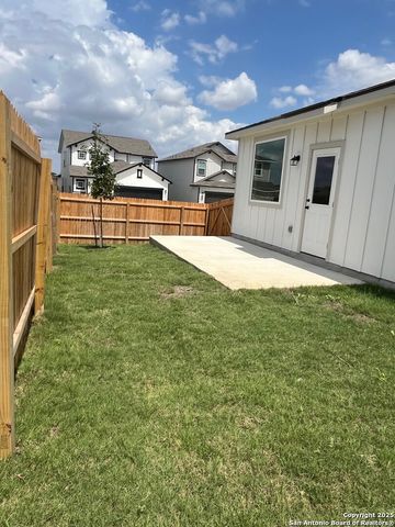 738 Whitman Street, New Braunfels, TX 78130