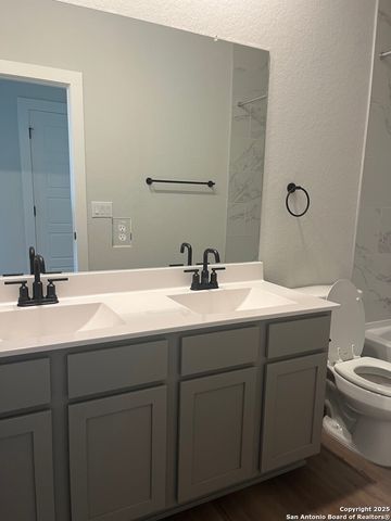 738 Whitman Street, New Braunfels, TX 78130