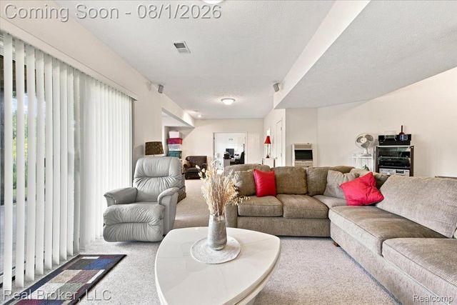 8184 Baypointe Drive, Brighton Township, MI 48114