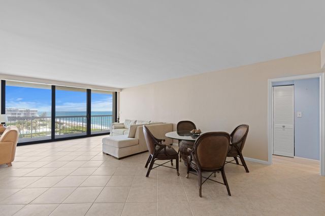 3300 S Ocean Boulevard 504s, Palm Beach, FL 33480