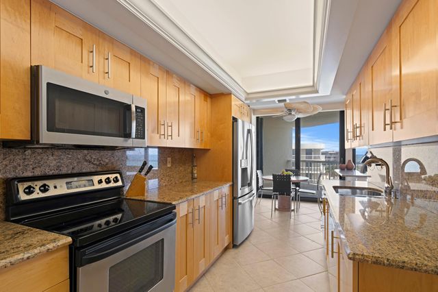 3300 S Ocean Boulevard 504s, Palm Beach, FL 33480