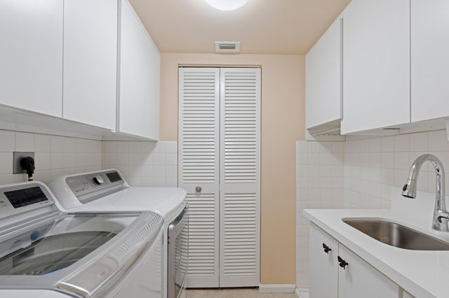 3300 S Ocean Boulevard 504s, Palm Beach, FL 33480