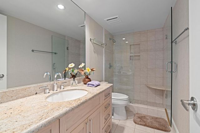 3300 S Ocean Boulevard 504s, Palm Beach, FL 33480