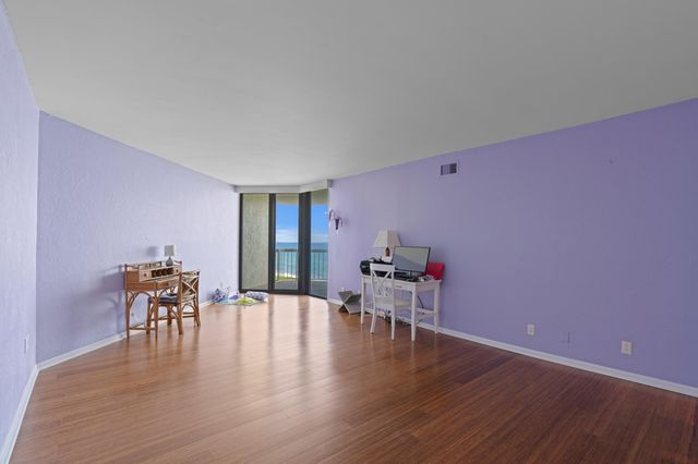 3300 S Ocean Boulevard 504s, Palm Beach, FL 33480