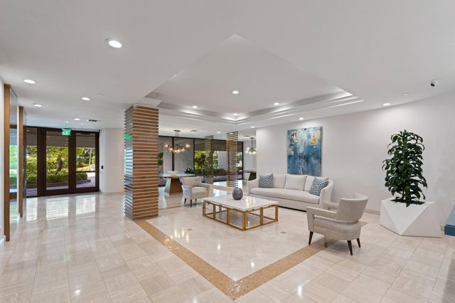 3300 S Ocean Boulevard 504s, Palm Beach, FL 33480