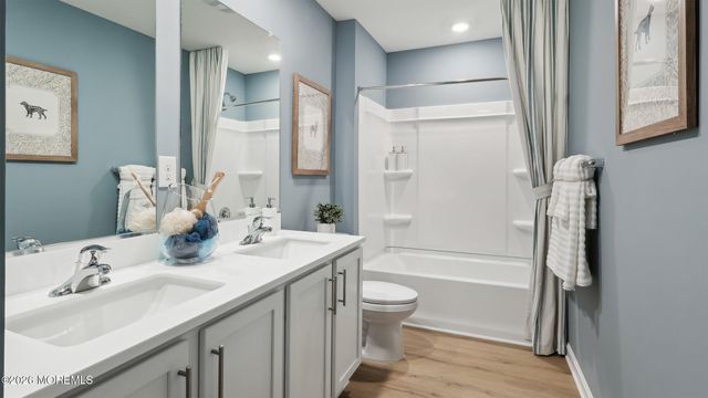445 Ridge Avenue, Hamilton, NJ 08610