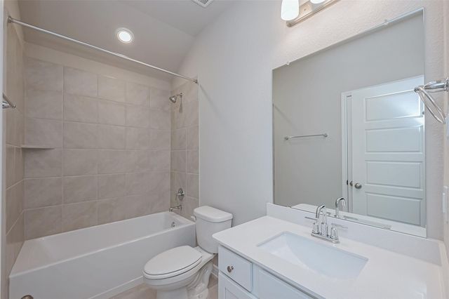 1864 Canyon Live Oak, Conroe, TX 77304