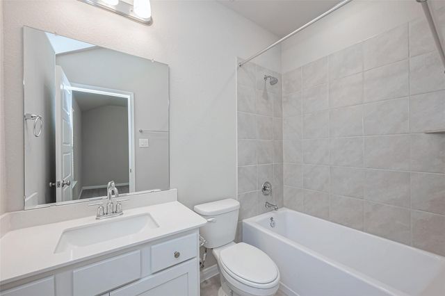 1864 Canyon Live Oak, Conroe, TX 77304