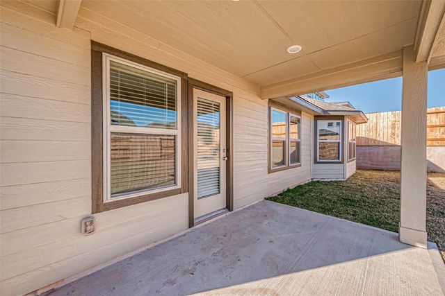 1864 Canyon Live Oak, Conroe, TX 77304