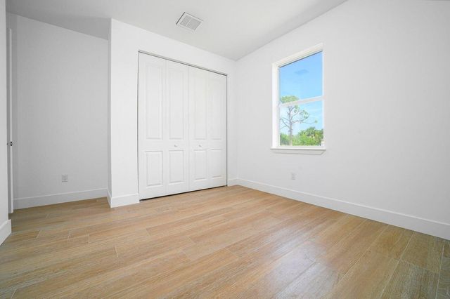 15261 Brainbridge Circle, Port Charlotte, FL 33981
