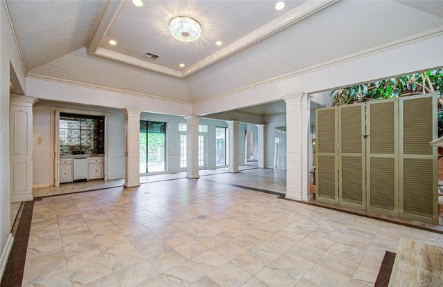 9712 Longmont Drive, Houston, TX 77063