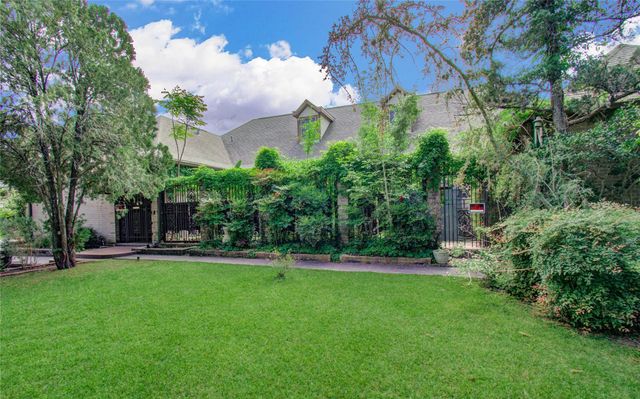 9712 Longmont Drive, Houston, TX 77063