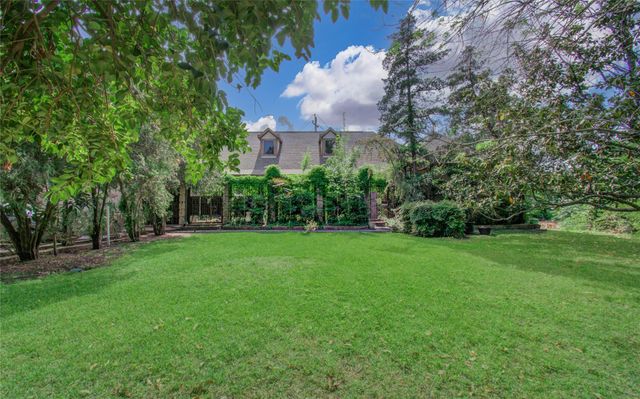 9712 Longmont Drive, Houston, TX 77063