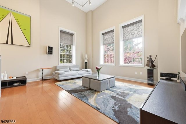 1201 Rio Vista Dr 1201, Mahwah Twp., NJ 07430