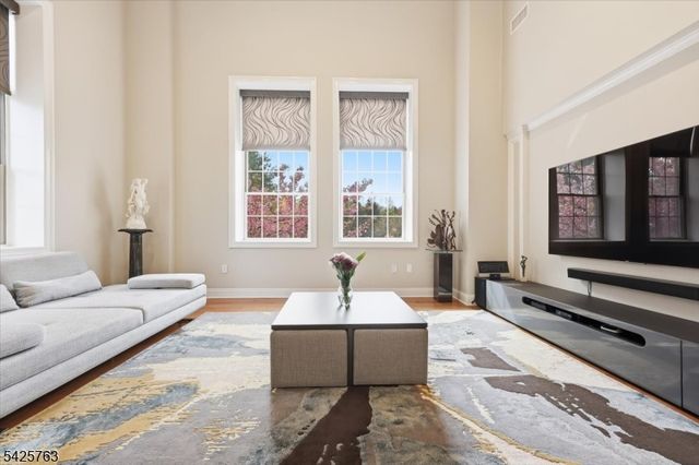 1201 Rio Vista Dr 1201, Mahwah Twp., NJ 07430