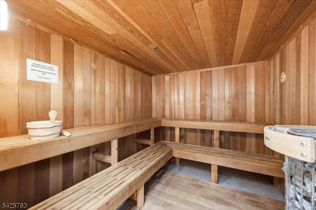 1201 Rio Vista Dr 1201, Mahwah Twp., NJ 07430