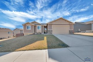 3217 HOMESTEAD ST, Rapid City, SD 57703