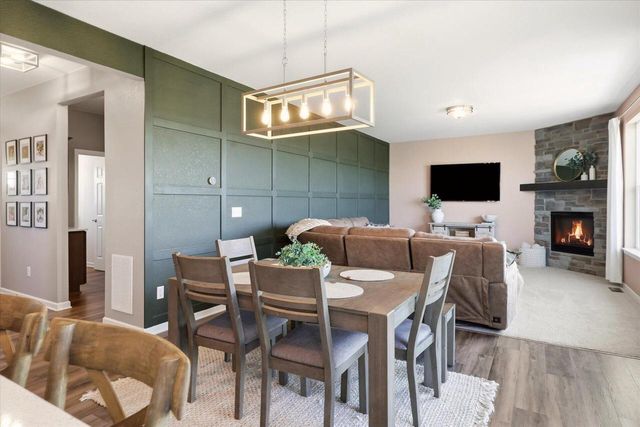 35123 Yahara DRIVE, Summit, WI 53066