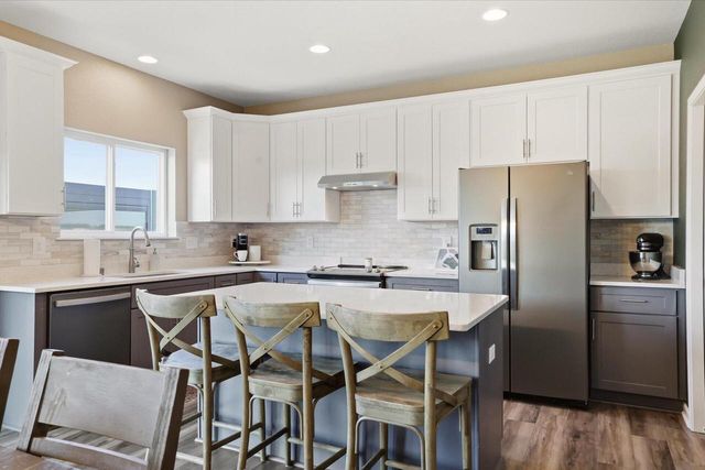 35123 Yahara DRIVE, Summit, WI 53066