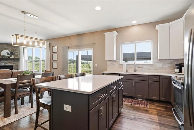 35123 Yahara DRIVE, Summit, WI 53066