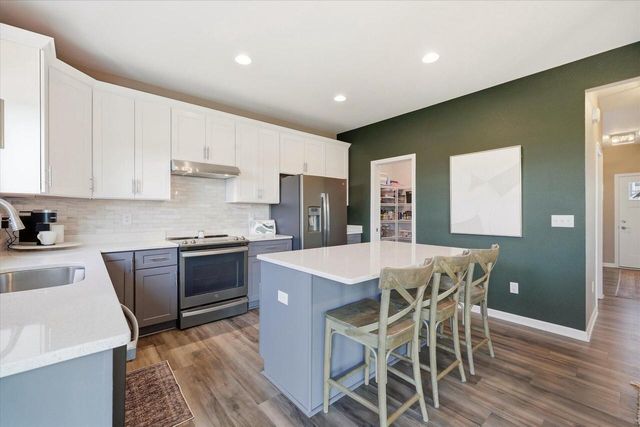 35123 Yahara DRIVE, Summit, WI 53066