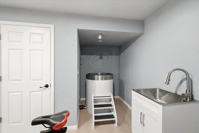 35123 Yahara DRIVE, Summit, WI 53066