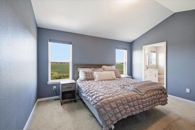 35123 Yahara DRIVE, Summit, WI 53066