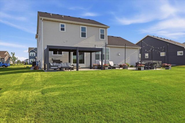 35123 Yahara DRIVE, Summit, WI 53066