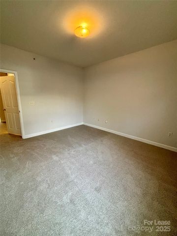 11242 Hyde Pointe Court, Charlotte, NC 28262