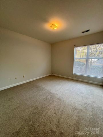 11242 Hyde Pointe Court, Charlotte, NC 28262