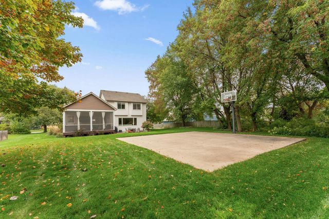 16279 Harvard Drive, Lakeville, MN 55044