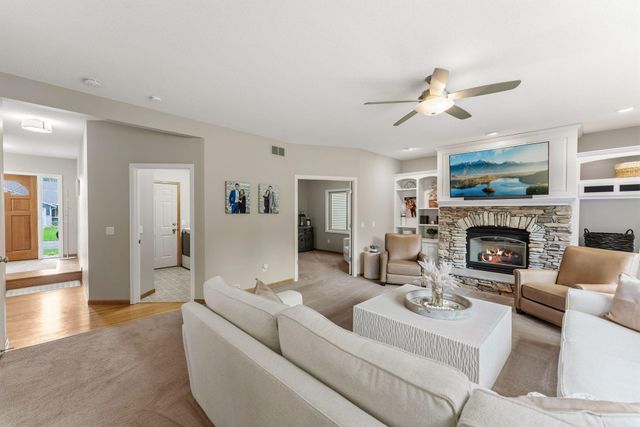 16279 Harvard Drive, Lakeville, MN 55044