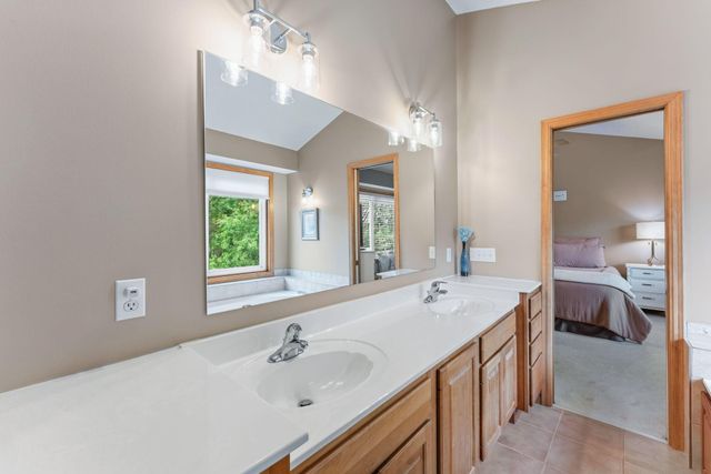 16279 Harvard Drive, Lakeville, MN 55044