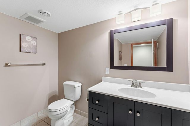 16279 Harvard Drive, Lakeville, MN 55044