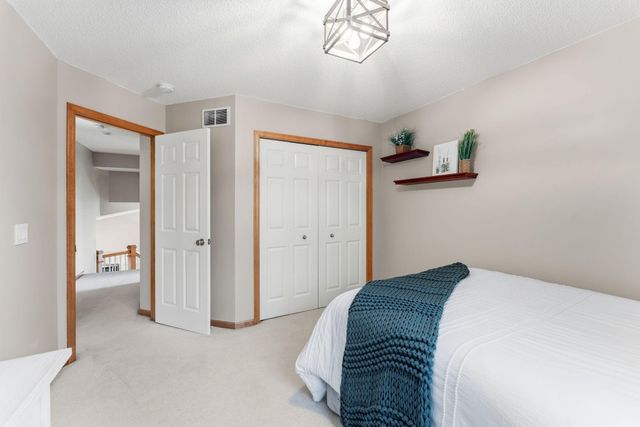 16279 Harvard Drive, Lakeville, MN 55044