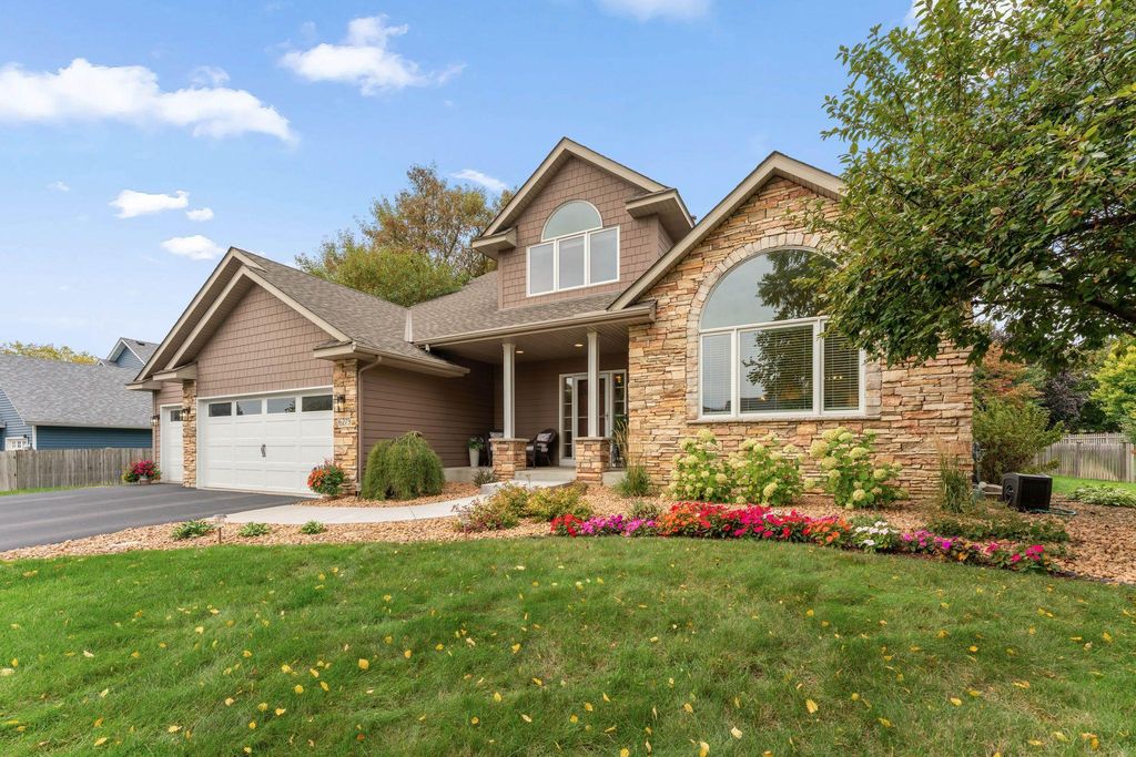 16279 Harvard Drive, Lakeville, MN 55044 — exterior