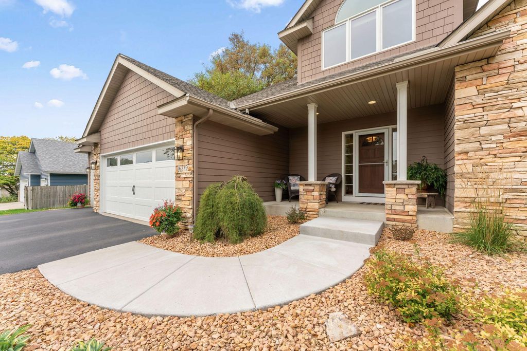16279 Harvard Drive, Lakeville, MN 55044 — photo 3