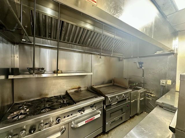 211 E 5th Street, Marysville, OH 43040