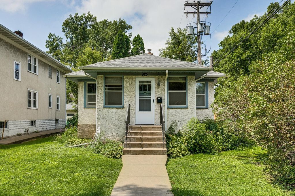 925 19th Avenue SE, Minneapolis, MN 55414