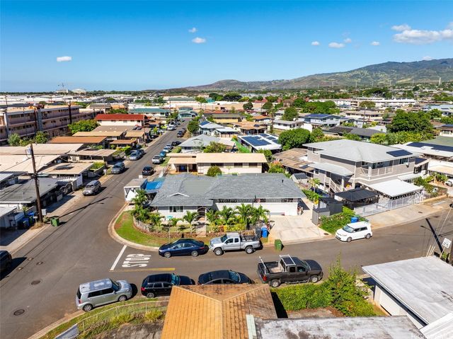 94-384 Pupukupa Street, Waipahu, HI 96797