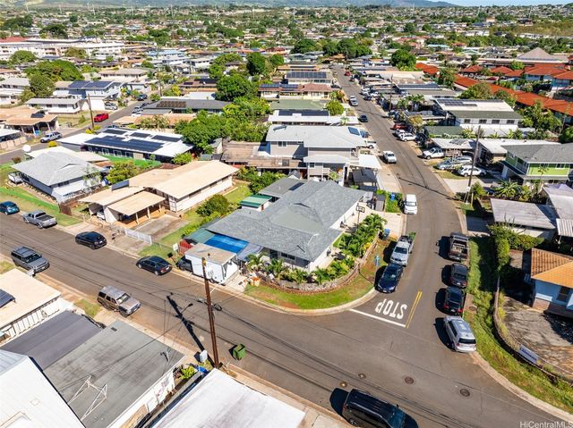 94-384 Pupukupa Street, Waipahu, HI 96797