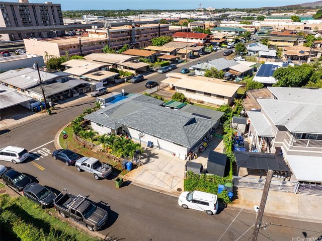 94-384 Pupukupa Street, Waipahu, HI 96797