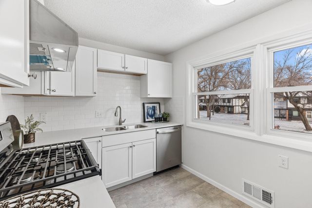 2644 Alabama Avenue S, Saint Louis Park, MN 55416