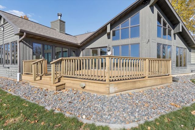 97 Highcrest Court, Shannon, IL 61078