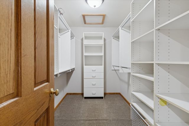 97 Highcrest Court, Shannon, IL 61078