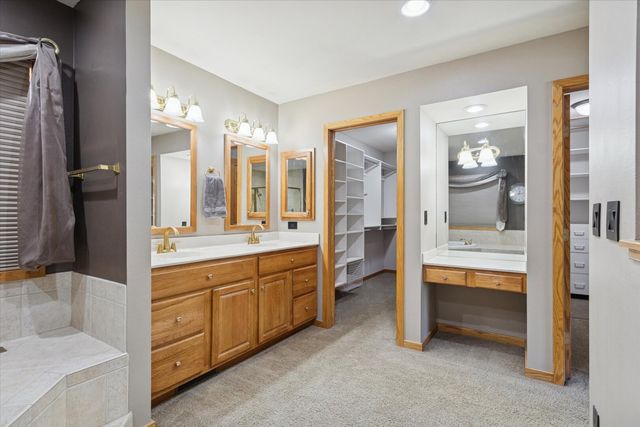 97 Highcrest Court, Shannon, IL 61078